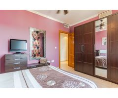 ¡Descubre este encantador piso  en pleno corazón de Huétor-Tájar!