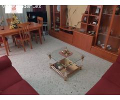MONTIJO ALQUILE DUPLEX CON GARAJE, AMUEBLADO, LUMINOSO Y AMPLIO PATIO CON TRASTERO