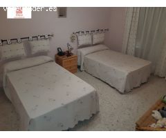 MONTIJO ALQUILE DUPLEX CON GARAJE, AMUEBLADO, LUMINOSO Y AMPLIO PATIO CON TRASTERO
