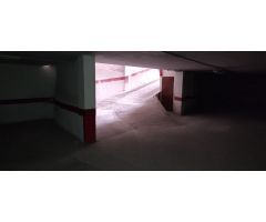 Garaje en el centro de El Palmar.
