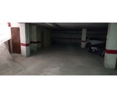 Garaje en el centro de El Palmar.