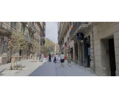 Local comercial en alquiler junto a Plaza Urquinaona - Barcelona