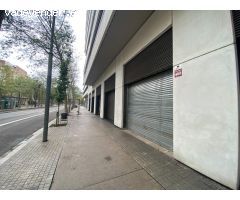 Locales En Venta Con Rentabilidad en Av. Diagonal, Sant Martí/Barcelona