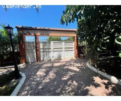 REF 08595.- CHALET MUY GRANDE EN LA CALDERONA - NATURALEZA Y SERVICIOS DEL PUEBLO.