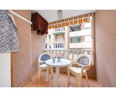 Apartamento de dos dormitorios a 300 metros de la playa
