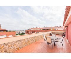 MAGNIFICO ATICO DUPLEX CON GARAJE EN LOS GARRES