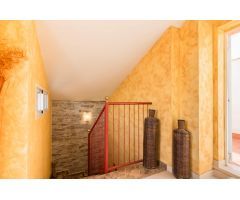 MAGNIFICO ATICO DUPLEX CON GARAJE EN LOS GARRES