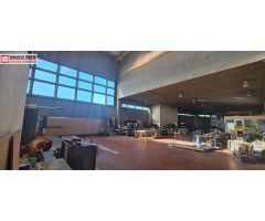 NAVE INDUSTRIAL A LA VENTA  EN ZONA DE GRAN CRECIMIENTO COMERCIAL