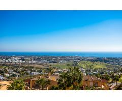 Piso en Venta en Benahavís, Málaga