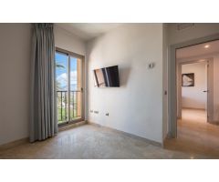 Piso en Venta en Benahavís, Málaga