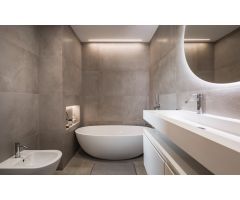 Apartamento en Venta en Benahavís, Málaga