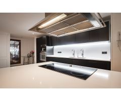 Apartamento en Venta en Benahavís, Málaga