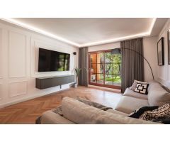 Apartamento en Venta en Benahavís, Málaga