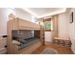 Apartamento en Venta en Benahavís, Málaga
