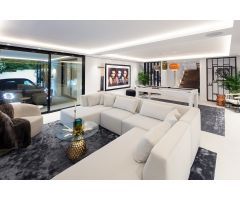 Villa en Venta en Marbella, Málaga
