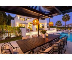 Villa en Venta en Marbella, Málaga