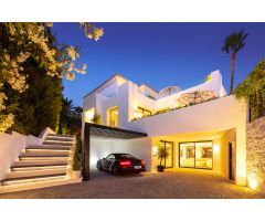 Villa en Venta en Marbella, Málaga