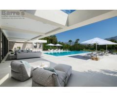 Villa Independiente en Venta en Marbella, Málaga