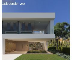 Chalet Pareado en Venta en Marbella, Málaga