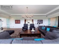 Villa Independiente en Venta en Benahavís, Málaga