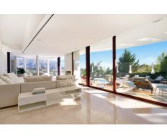 Villa en Venta en Marbella, Málaga