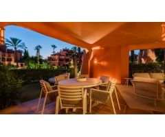 Apartamento en Venta en Estepona, Málaga