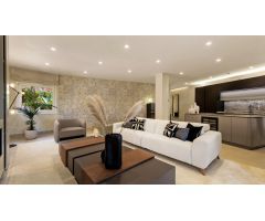 Apartamento en Venta en Estepona, Málaga
