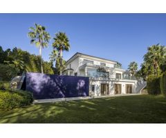 Villa en Venta en Marbella, Málaga
