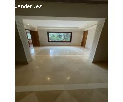 Villa en Venta en Marbella, Málaga