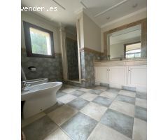 Villa en Venta en Marbella, Málaga