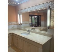 Villa en Venta en Marbella, Málaga