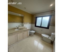 Villa en Venta en Marbella, Málaga