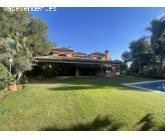 Villa en Venta en Marbella, Málaga