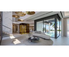 Villa en Venta en Estepona, Málaga