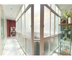 Precioso piso de 2 dormitorios con ascensor en zona ayuntamiento