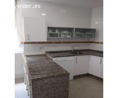 Piso muy amplio para TEMPORADA ESCOLAR junto a la playa de Santa María del Mar