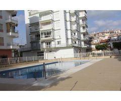 FRONTAL AL MAR  PISO  DE  CORTA TEMPORADA. 825 € /MES