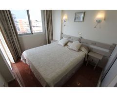 FRONTAL AL MAR  PISO  DE  CORTA TEMPORADA. 825 € /MES