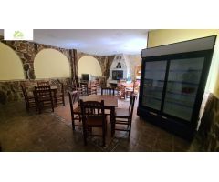 RESTAURANTE Y TIENDA IDEAL PARA CONVERTIR EN VIVIENDA