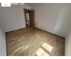 PISO EN VENTA EN ZONA CANDELARIA CON 5 HABITACIONES Y 2 BAÑOS