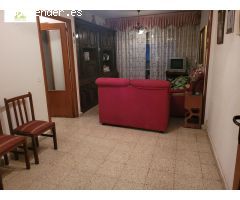 PISO EN VENTA EN ZONA LA FERIA DE 3 HABITACIONES