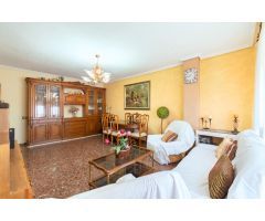 ¡¡VIVIENDA AMPLIA Y LUMINOSA!!