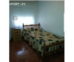 PISO PARA ESTUDIANTES ZONA ZAPILLO CERCA DE LA PLAYA