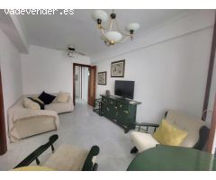 PISO DISPONIBLE PARA TEMPORADA ESCOLAR EN PLENO CORAZÓN DE ALMERÍA.