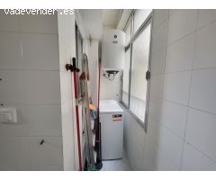 PISO DISPONIBLE PARA TEMPORADA ESCOLAR EN PLENO CORAZÓN DE ALMERÍA.