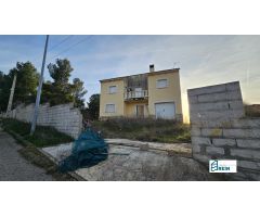 Chalet a reformar en Urb. Urtajo - Colmenar de Oreja