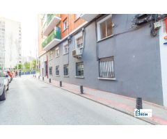 PISO EXTERIOR EN PLANTA BAJA CON 63M2 HACIENDO ESQUINA FRENTE AL METRO LUCERO.