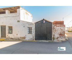 ¡¡ÚLTIMA OPORTUNIDAD!! CASA DE PUEBLO EN INMEJORABLE SITUACIÓN EN RECAS, HACIENDO ESQUINA.