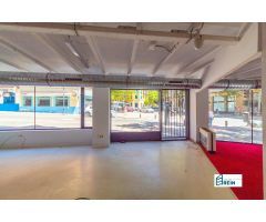 IMPRESIONANTE LOCAL DE MAS 2.000 M2 EN EL PASEO SANTA MARIA DE LA CABEZA ESQUINA BERNARDINO OBREGON
