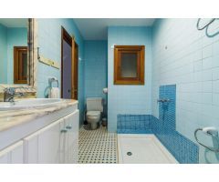 EXCELENTE PISO AMPLIO Y EXTERIOR CON BALCON